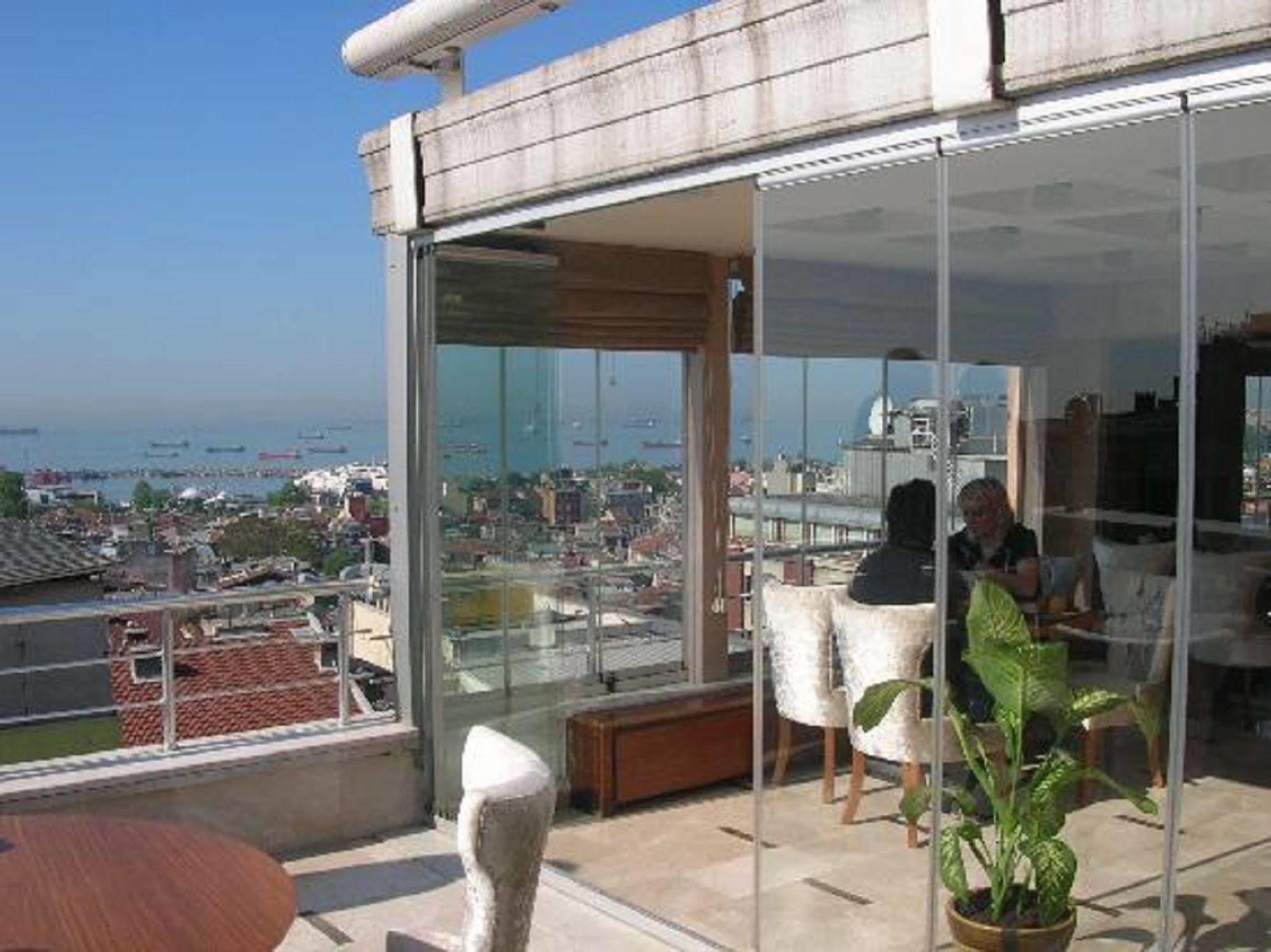 Q Hotel Laleli Istanbul Exterior photo