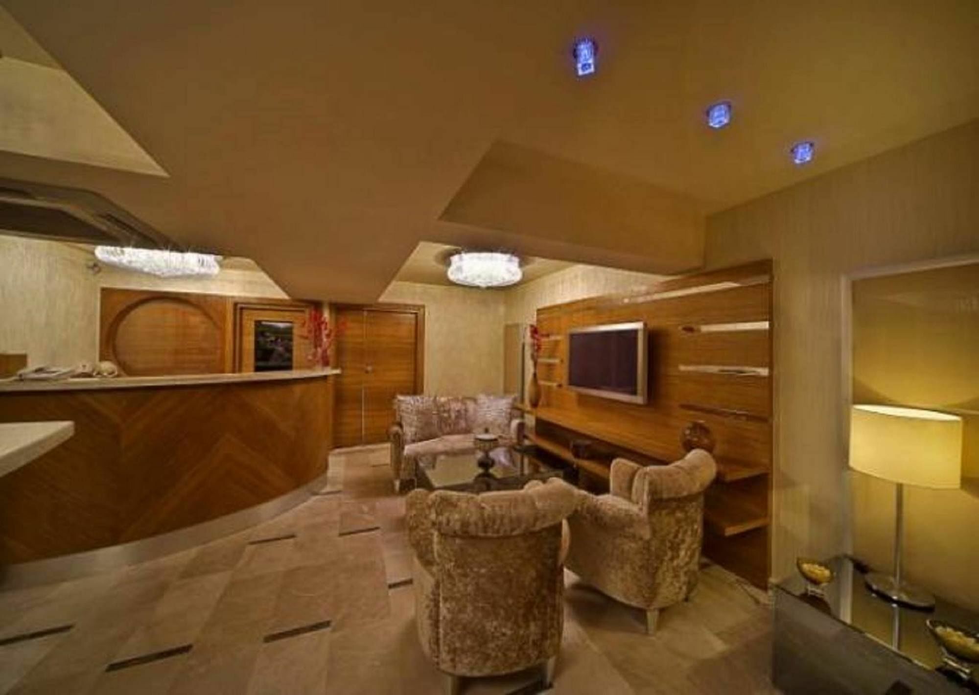 Q Hotel Laleli Istanbul Exterior photo